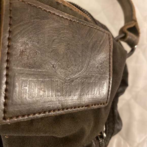 Guerilla Delux Convertible CrossBody Handbag Purse - Picture 7 of 10